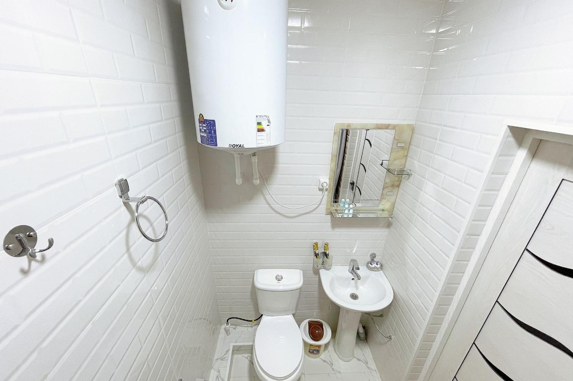 בוקורו Nanosh East Hotel חדר תמונה